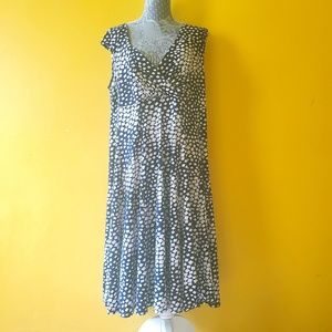 Haani  Sleeveless Navy Blue & White Dress